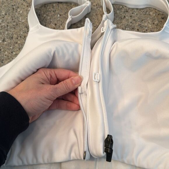 CALIA On The Go Zip Front Sports Bra Size 40E - Picture 7 of 11